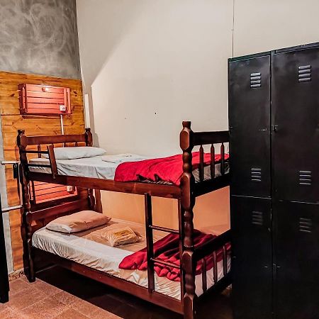 Hostel Тирадентеш Екстериор снимка